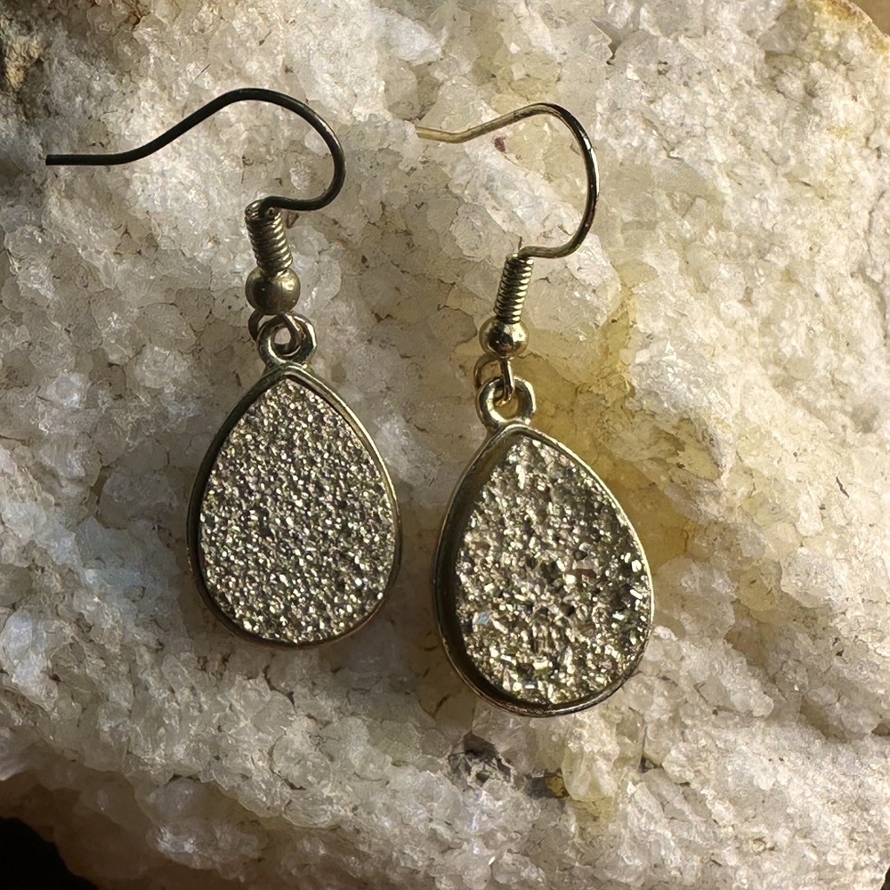 Gorgeous Sparkly Earrings